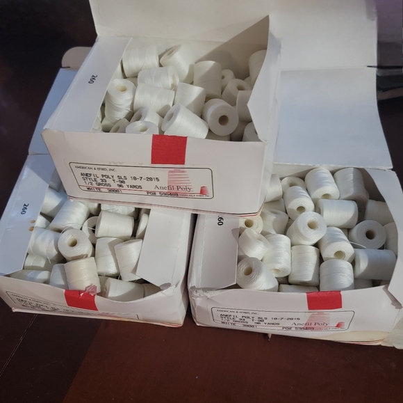 Anefil poly color white: $50x3 boxes - Picture 2 of 5